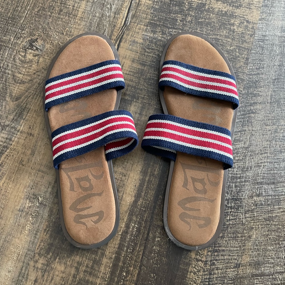 Fun red/white/blue flip flops